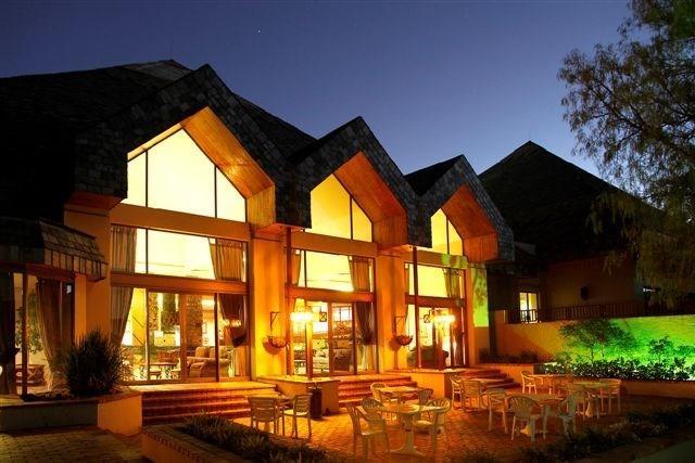 Black Mountain Leisure And Conference Hotel Groothoek Exterior foto