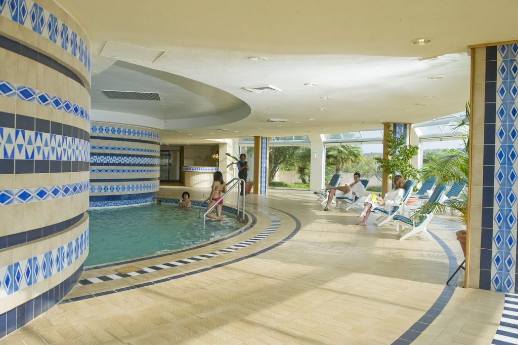 Black Mountain Leisure And Conference Hotel Groothoek Exterior foto