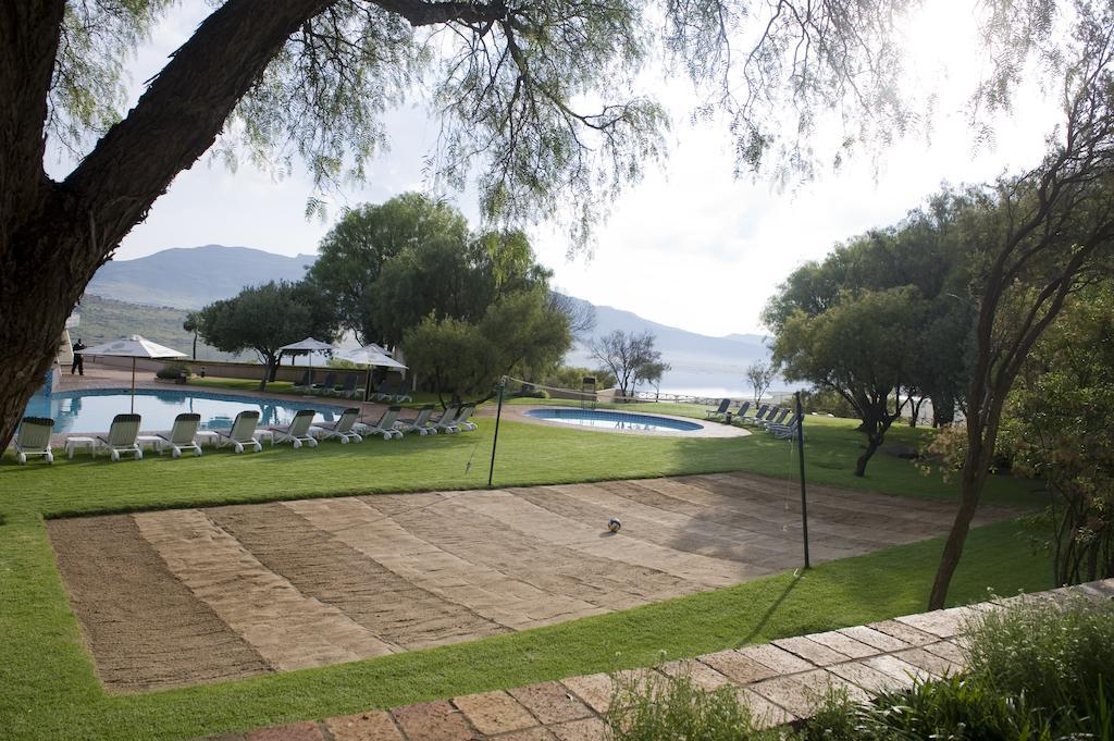 Black Mountain Leisure And Conference Hotel Groothoek Exterior foto